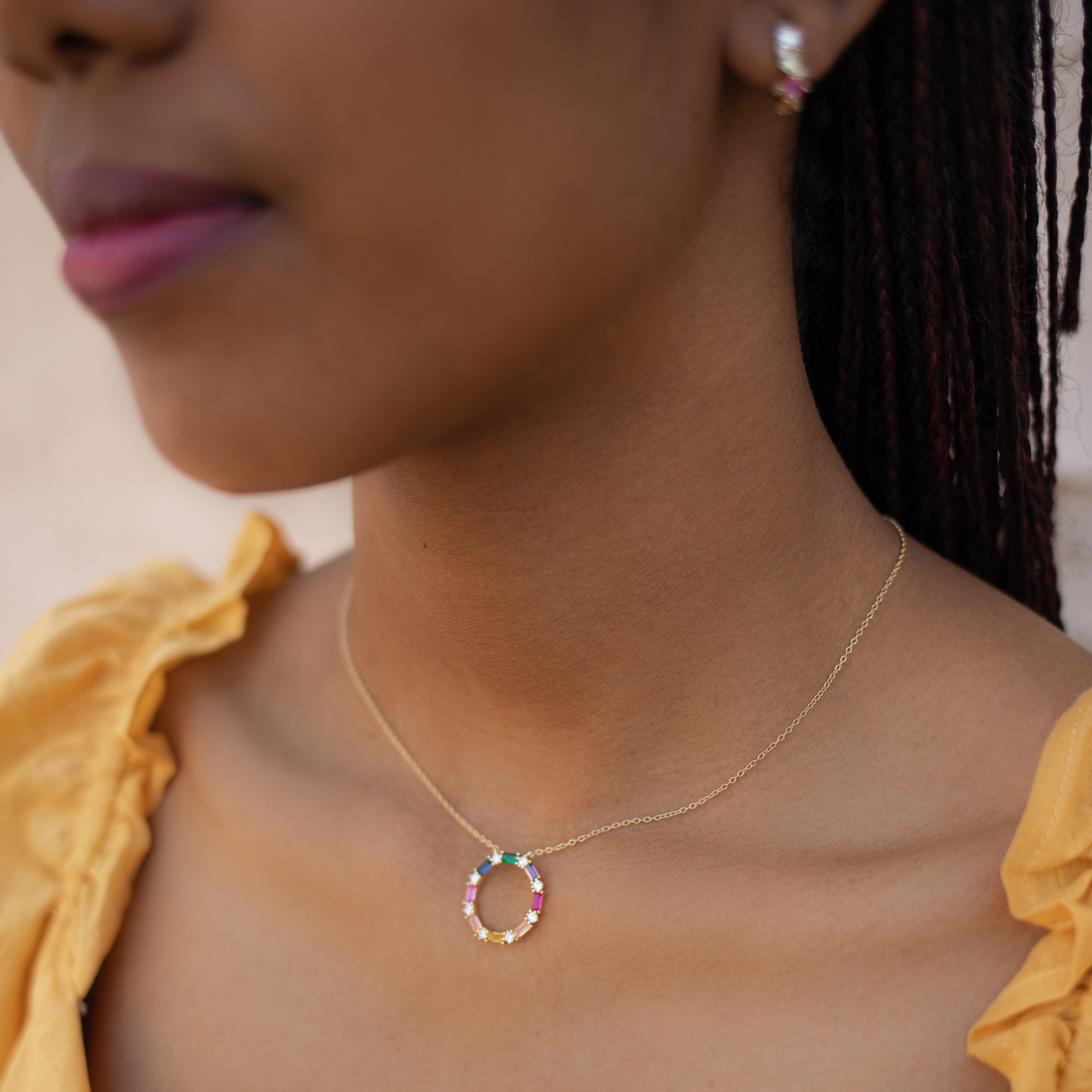 by JoAnn Halsketten Halskette mit Anhänger aus bunten Zirkonia in Gold oder Silber