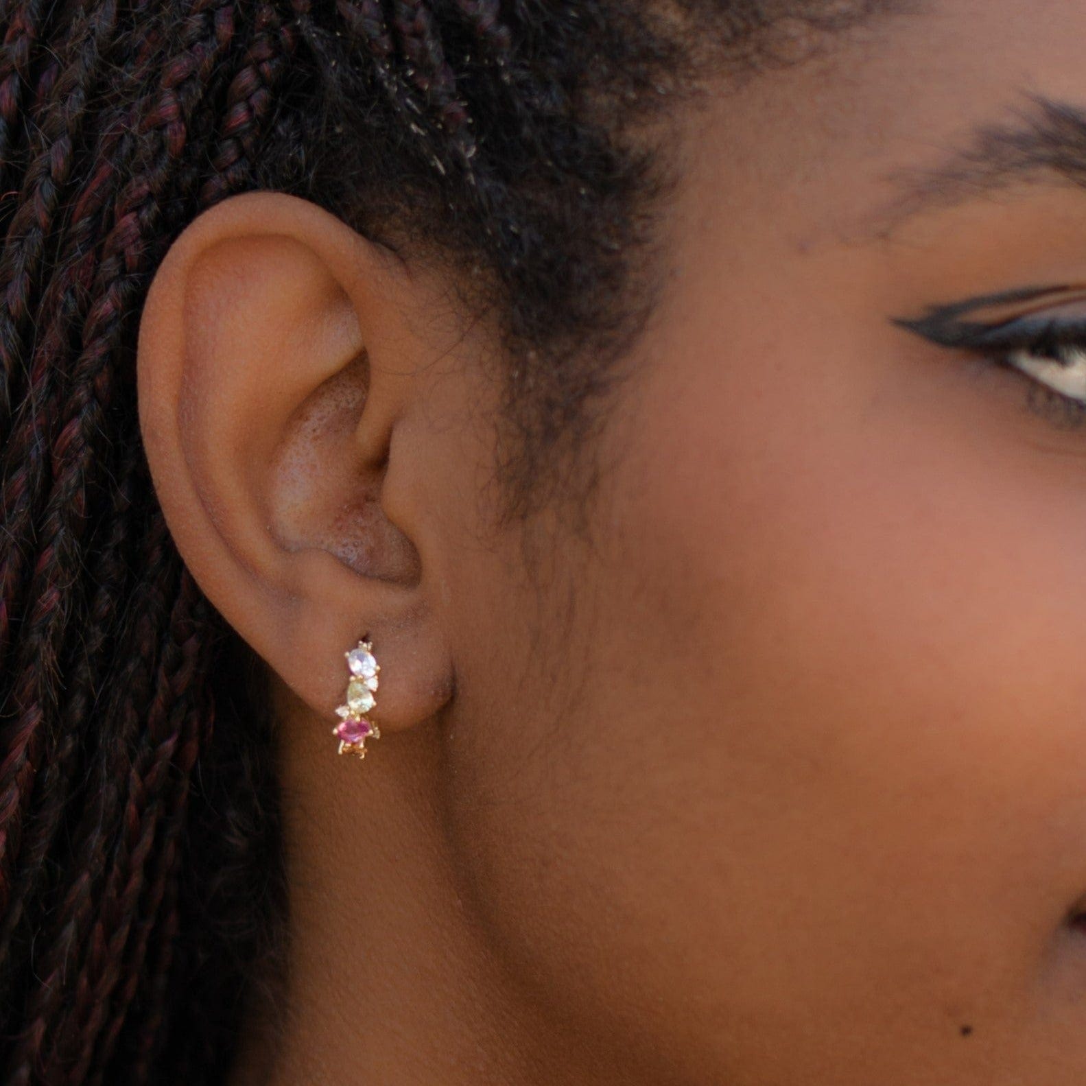 by JoAnn Ohrringe Creolen klein mit bunten Zirkonia