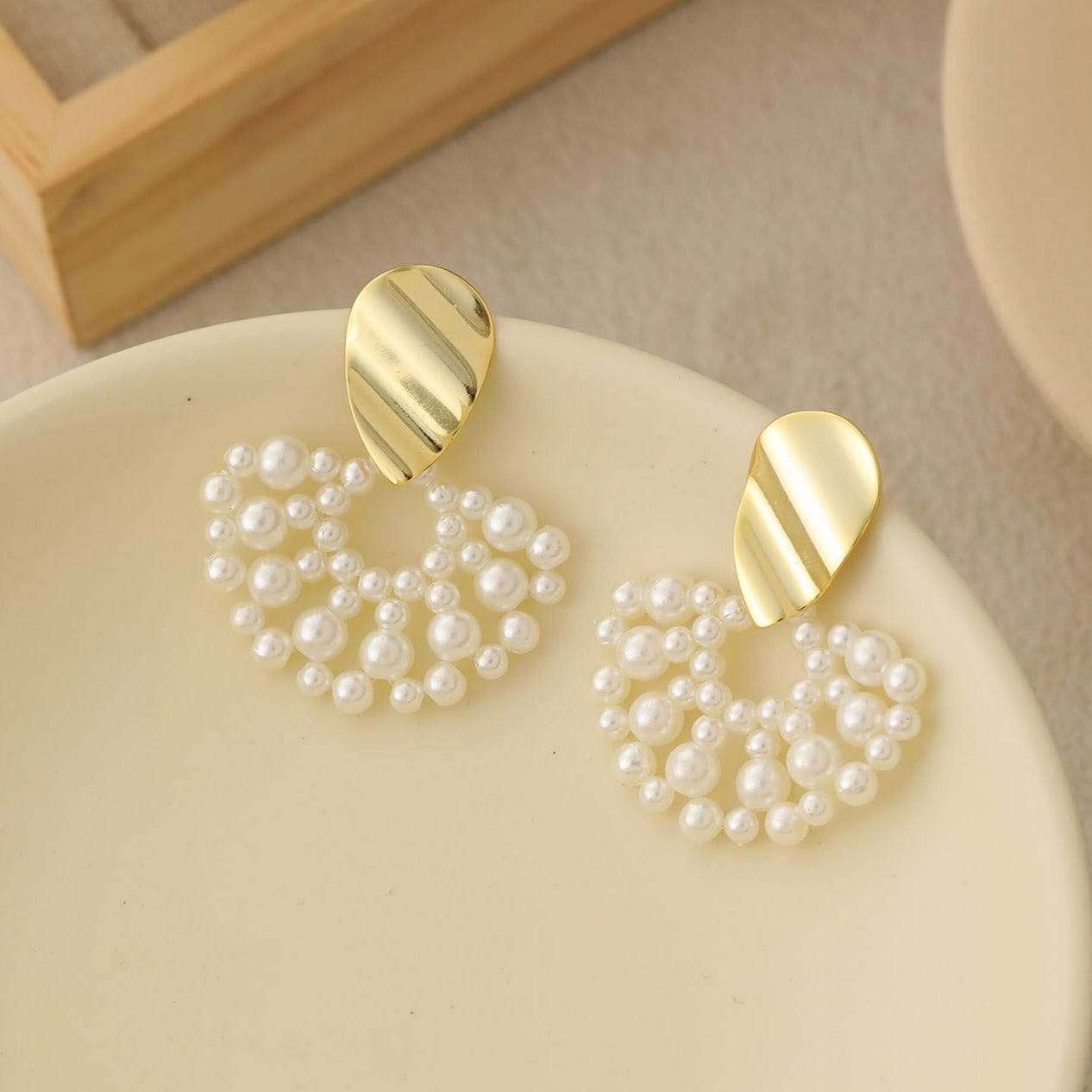 by JoAnn Ohrringe Ohrringe in Muschelform