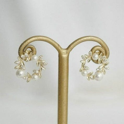 by JoAnn Ohrringe Ohrringe mit Blattmotiv und Perlen