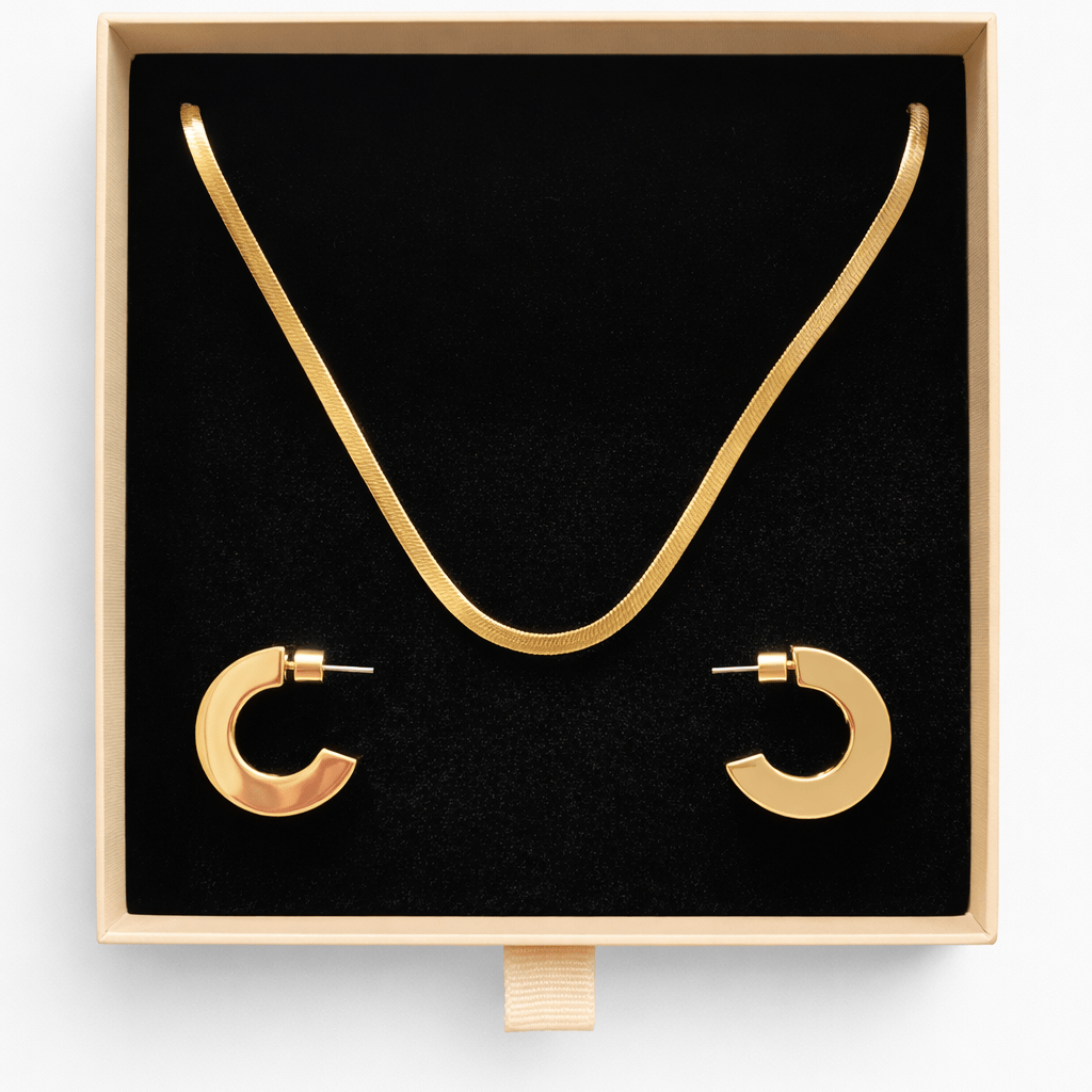 by JoAnn Schmuckset Schmuckset modern Flow Gold