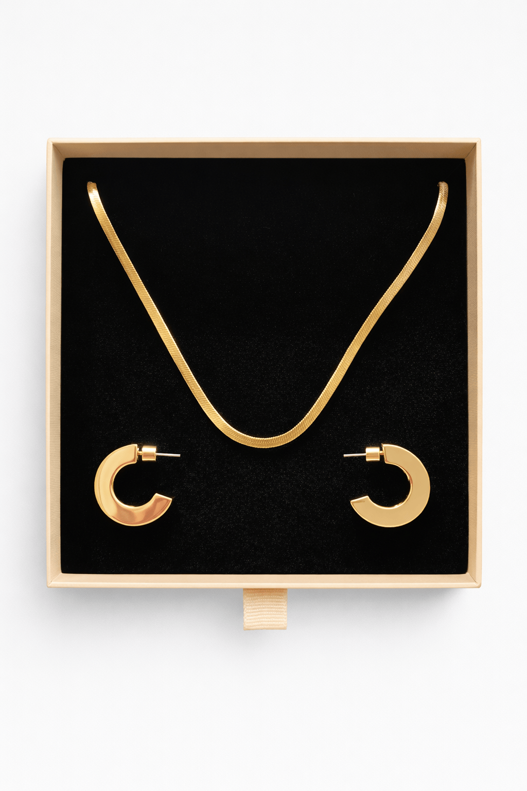 by JoAnn Schmuckset Schmuckset modern Flow Gold