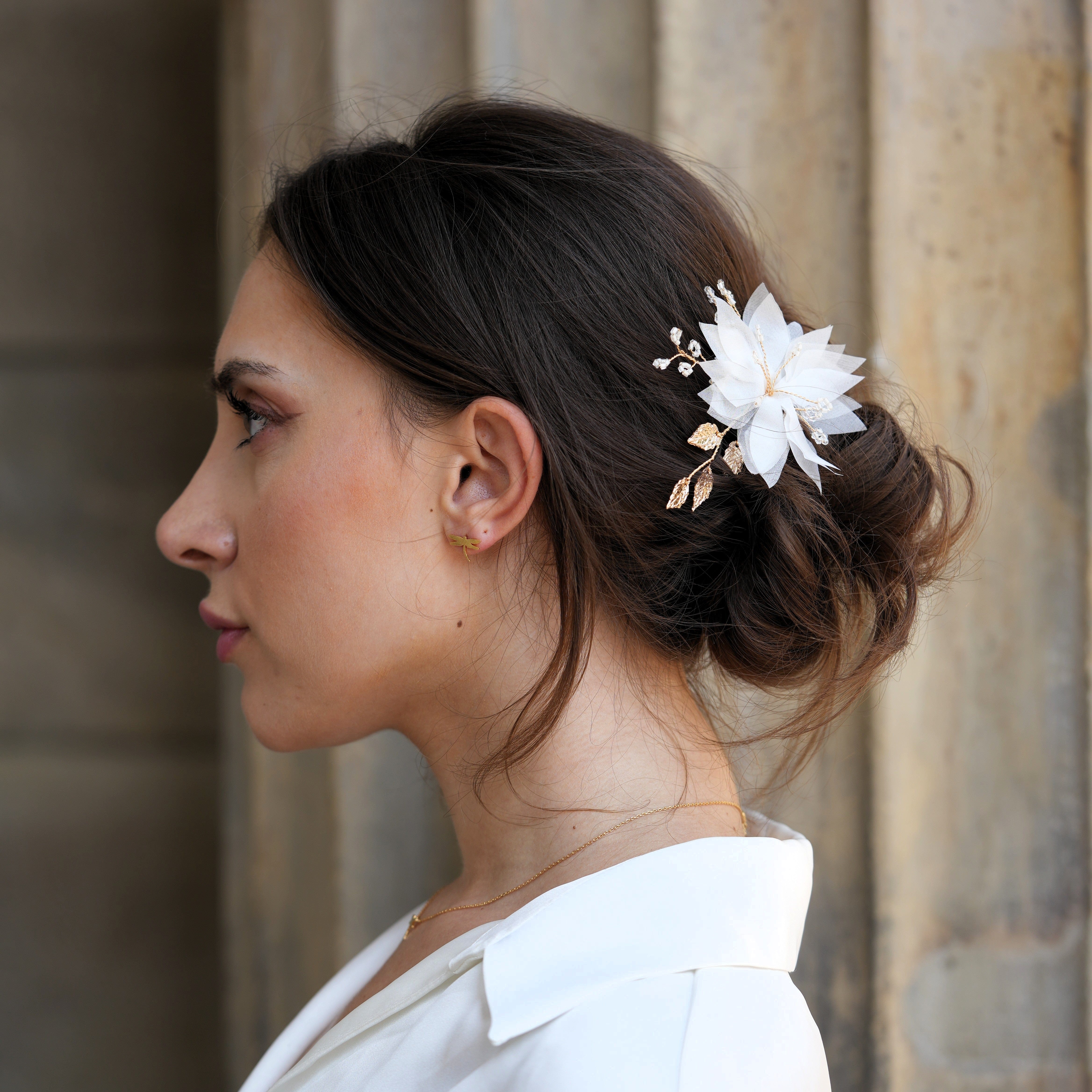 Eisenhardt Company Haarschmuck Haarschmuck mit weißer Stoffblüte