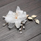 Eisenhardt Company Haarschmuck Haarschmuck mit weißer Stoffblüte
