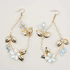 Eisenhardt Company Ohrringe Ohrringe mit floralen Details in Weiss und Gold