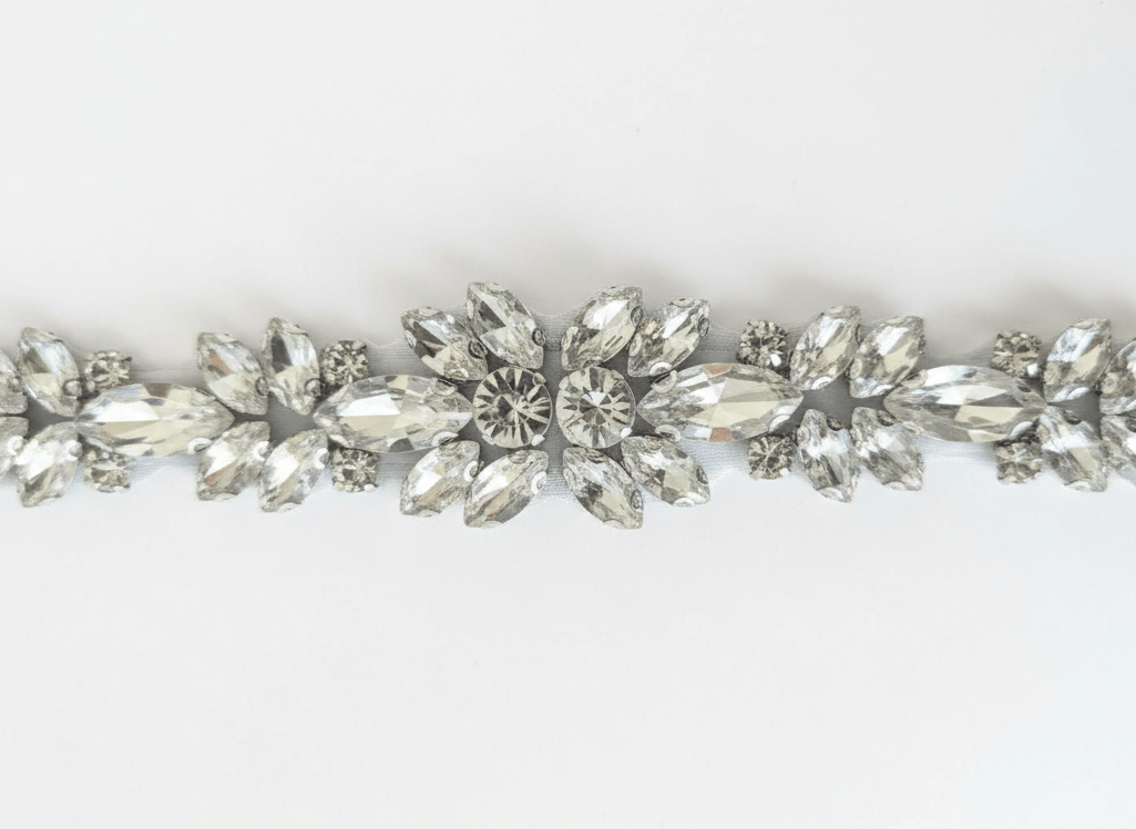 Farinosa Bridal Brautgürtel Brautgürtel mit silbernen Strasskristallen