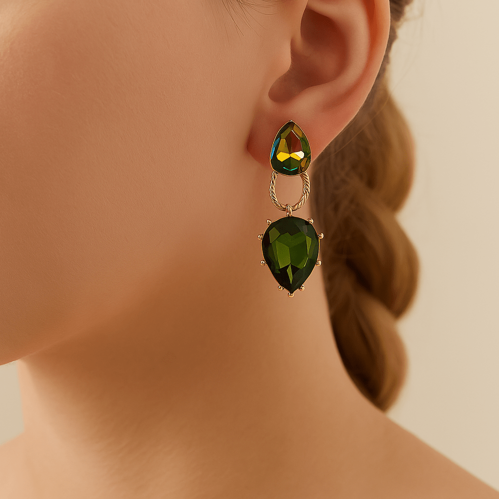 Nalí Ohrringe Ohrringe mit grünen Glassteinen