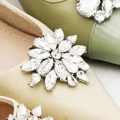 by JoAnn Schmuckset Kristall-Set: Haarkamm & Schuhclips - Funkelndes Braut-Accessoire-Set in Silber