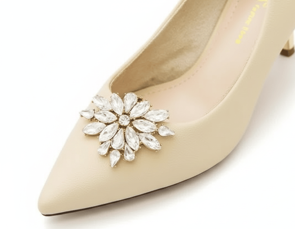 by JoAnn Schuhclip Schuhclips Kristall „Snowflake" – Funkelnder Glamour für jeden Schuh