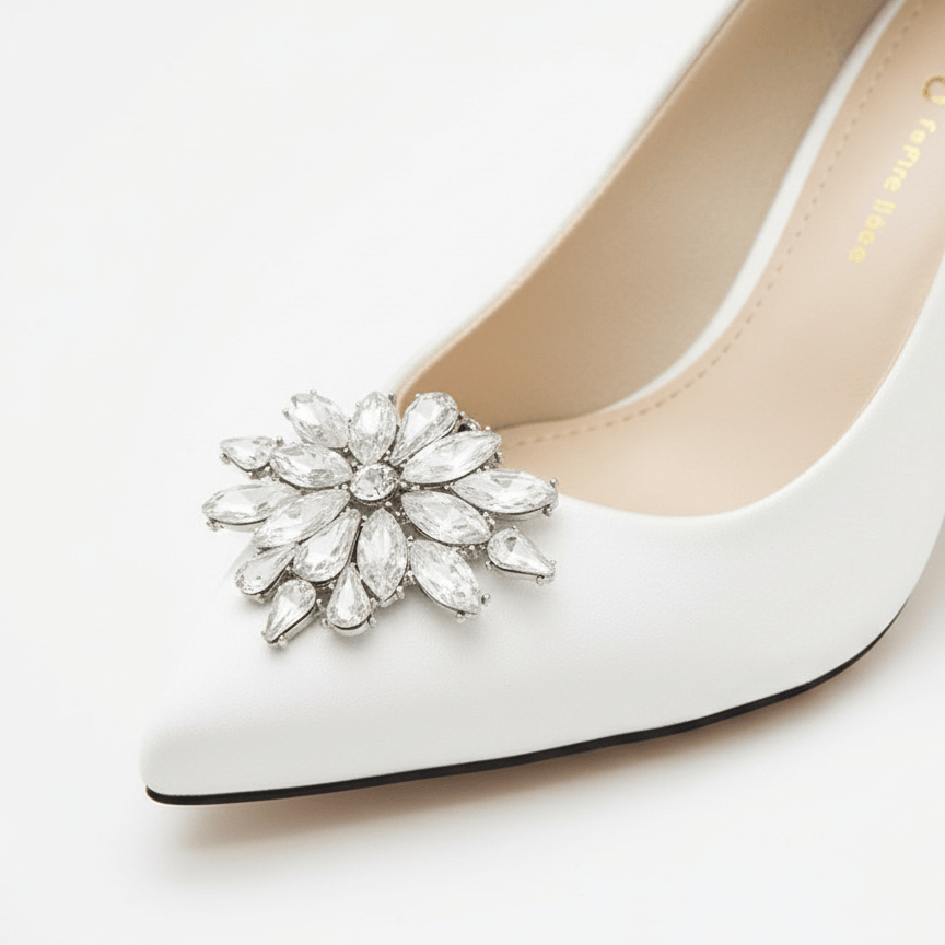 by JoAnn Schuhclip Schuhclips Kristall Snowflake – Funkelnder Glamour für jeden Schuh | 2er Set